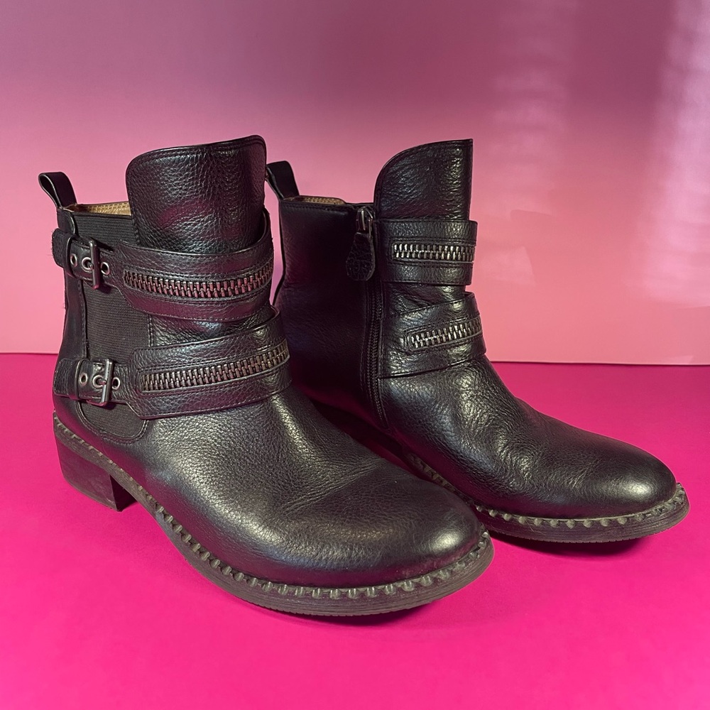 Kenneth Cole Barnaby Gentle Souls Black Moto Boots 8M